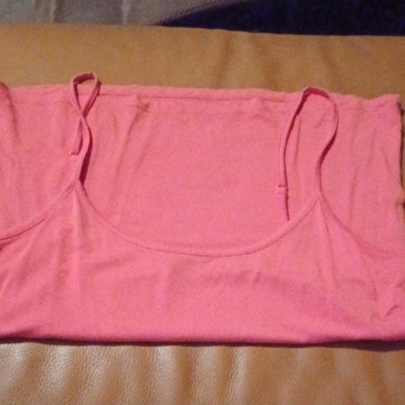 Size Medium Women's Preloved Clothing (26) - Picture 5 of 12